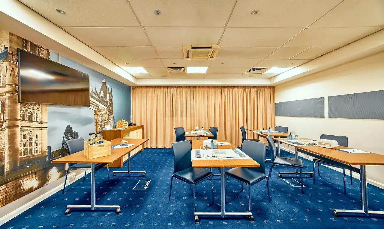 Hotel Holiday Inn Express London Stratford By Ihg