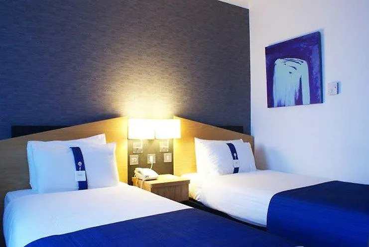 Holiday Inn Express London Stratford By Ihg Hotel