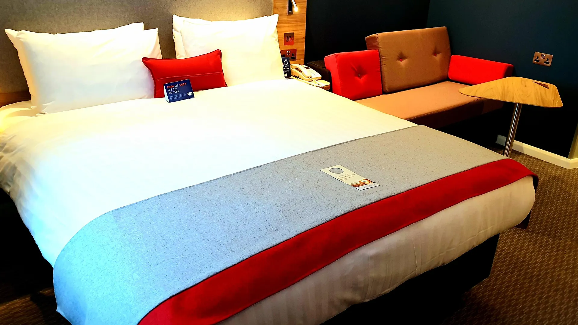 Holiday Inn Express London Stratford By Ihg