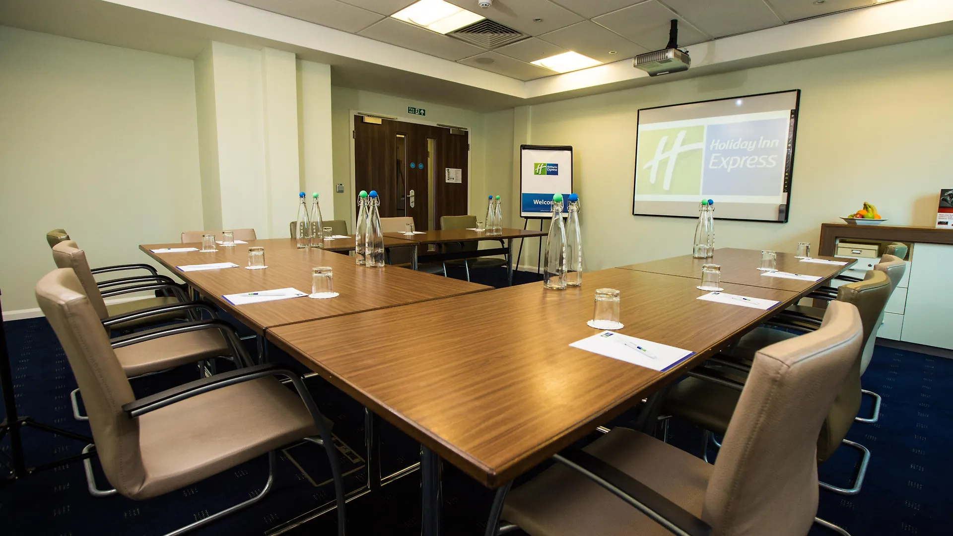 Holiday Inn Express London Stratford By Ihg